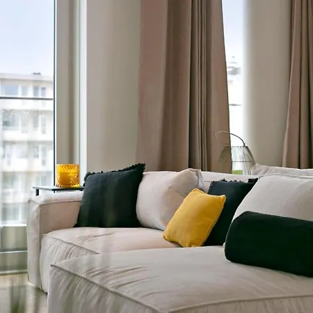 Huswell - Bright, Modern With Terrace Near Appartamento *