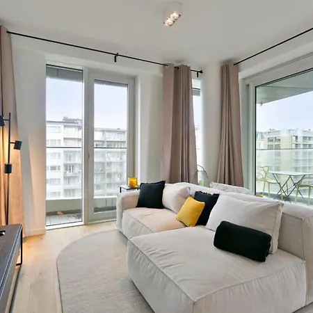 Huswell - Bright, Modern With Terrace Near Apartmán *