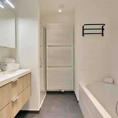 Huswell - Bright, Modern With Terrace Near Ostende